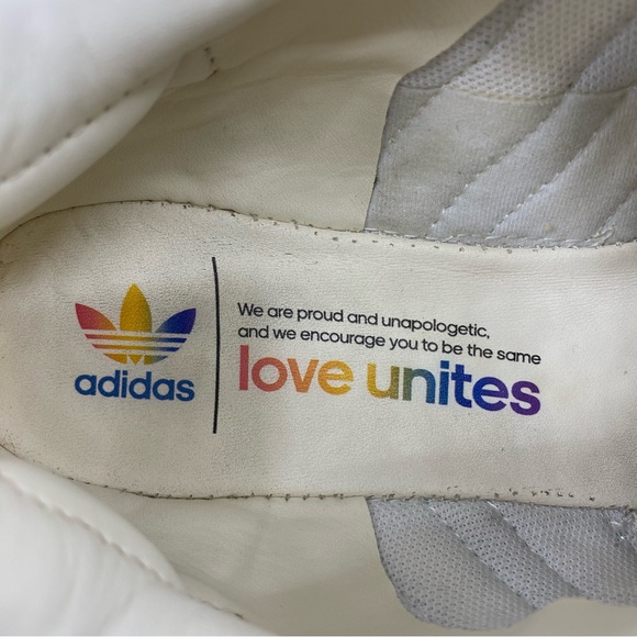 Adidas Love Unites Pride 2018 Gay Pride Sneakers Color Multi SZ 5.5 Men 6.5 W - Picture 12 of 13